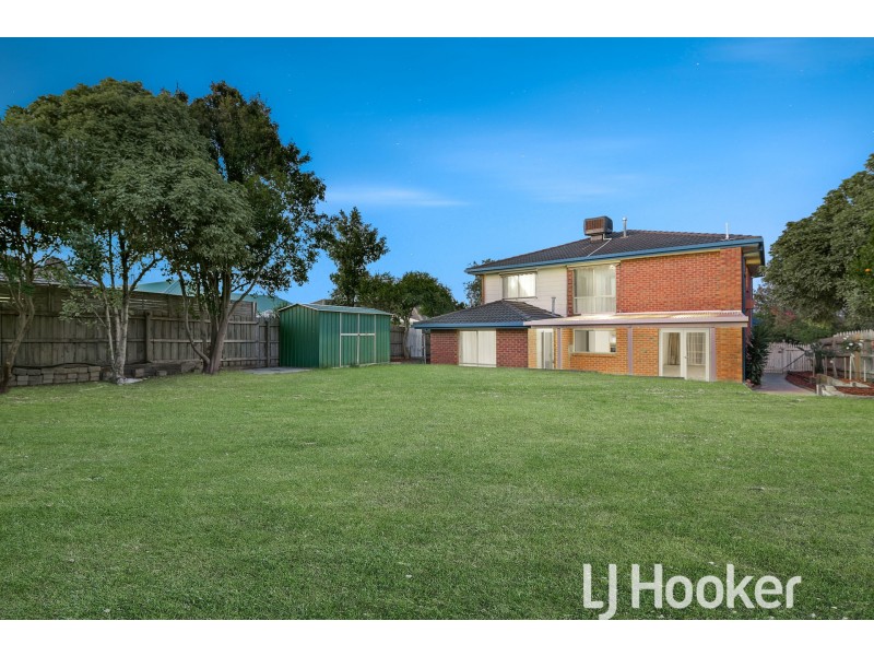 9 Edward Court, Berwick VIC 3806