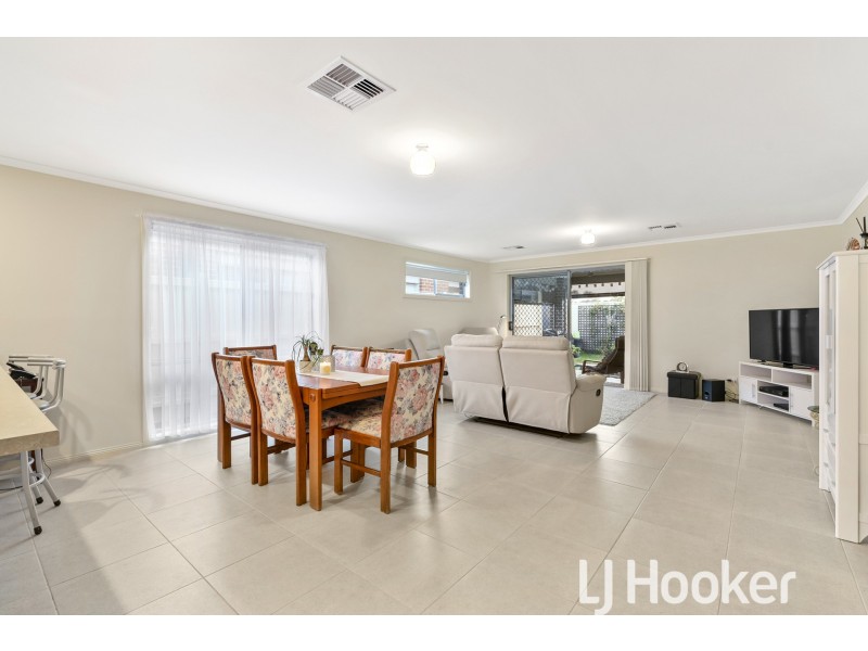 36 Copper Beech Road, Beaconsfield VIC 3807