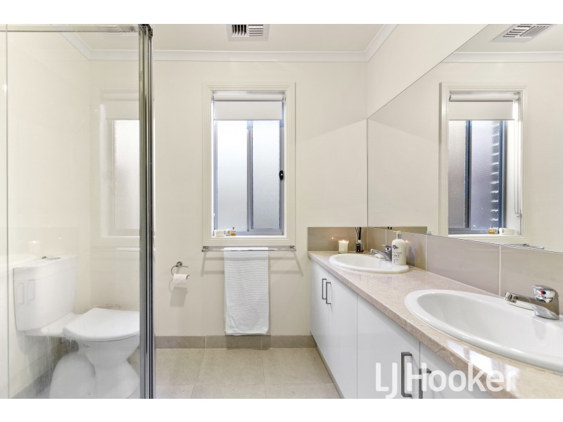 36 Copper Beech Road, Beaconsfield VIC 3807
