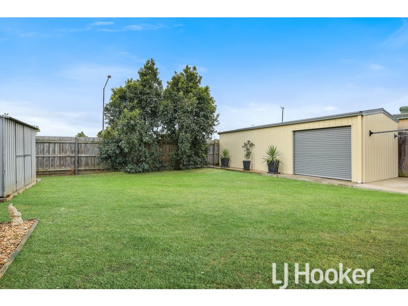 131 Kendall Drive, Narre Warren VIC 3805