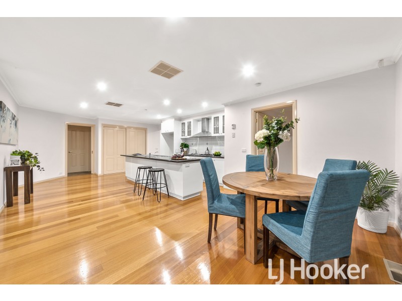 7 Lisson Court, Berwick VIC 3806