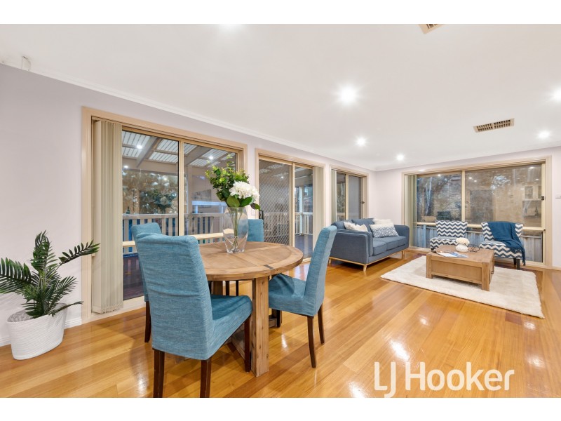 7 Lisson Court, Berwick VIC 3806