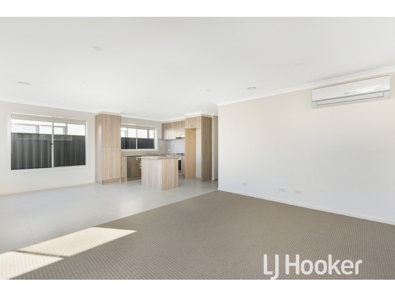 14 Raydale Avenue, Narre Warren South VIC 3805