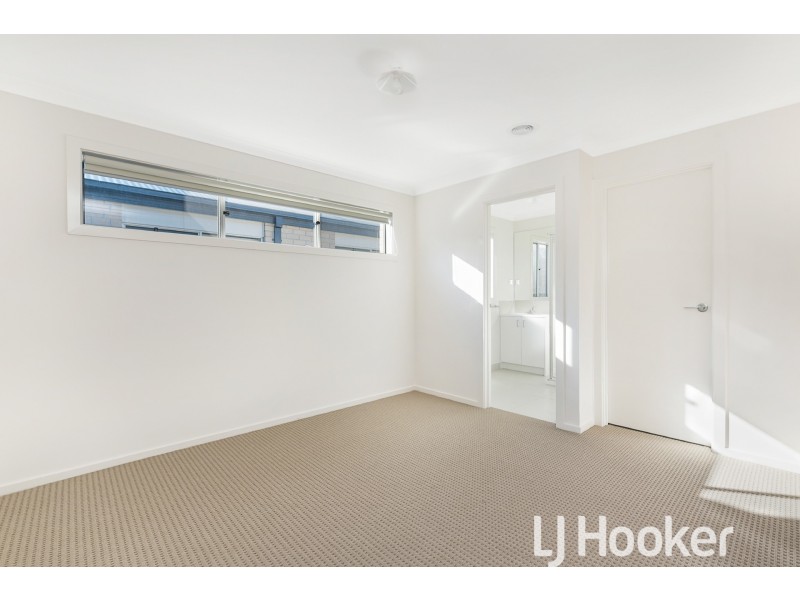 14 Raydale Avenue, Narre Warren South VIC 3805