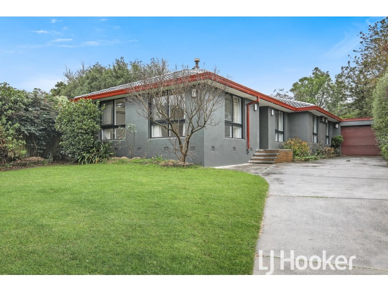 2 Penrith Court, Berwick VIC 3806