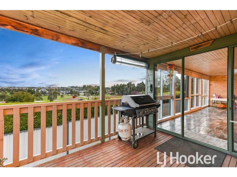 6 Redgum Place, Narre Warren VIC 3805