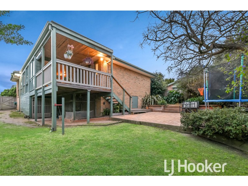 6 Redgum Place, Narre Warren VIC 3805