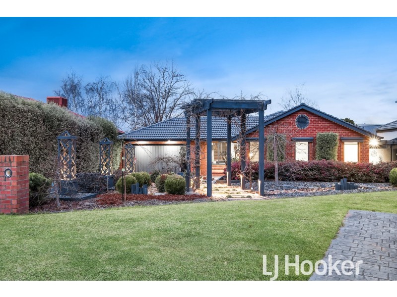2 Sunbeam Court, Narre Warren South VIC 3805