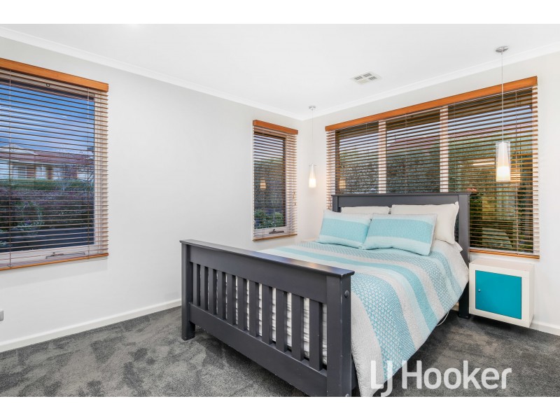 2 Sunbeam Court, Narre Warren South VIC 3805