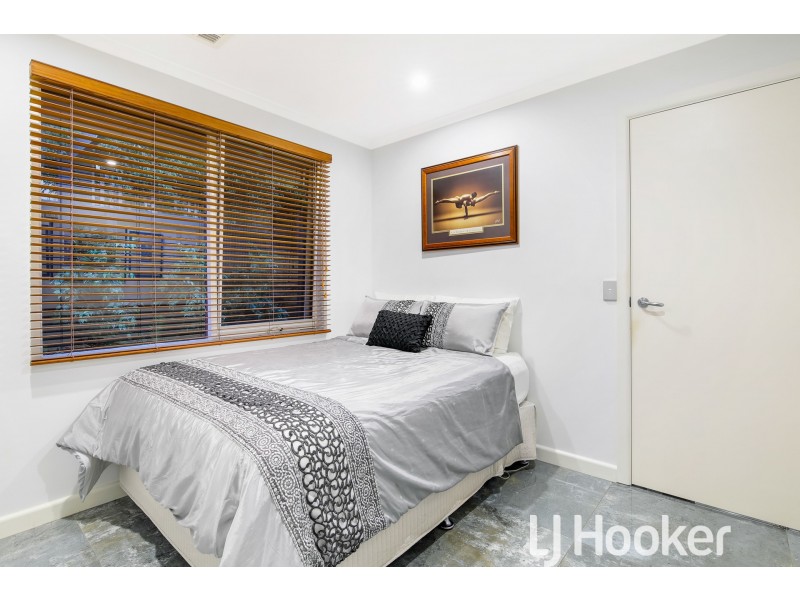 2 Sunbeam Court, Narre Warren South VIC 3805