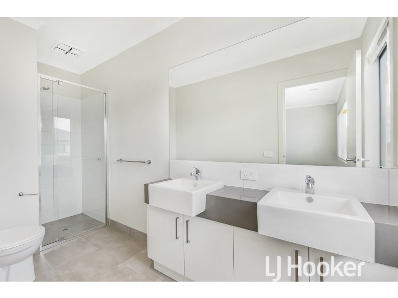 23 Llano Circuit, Berwick VIC 3806