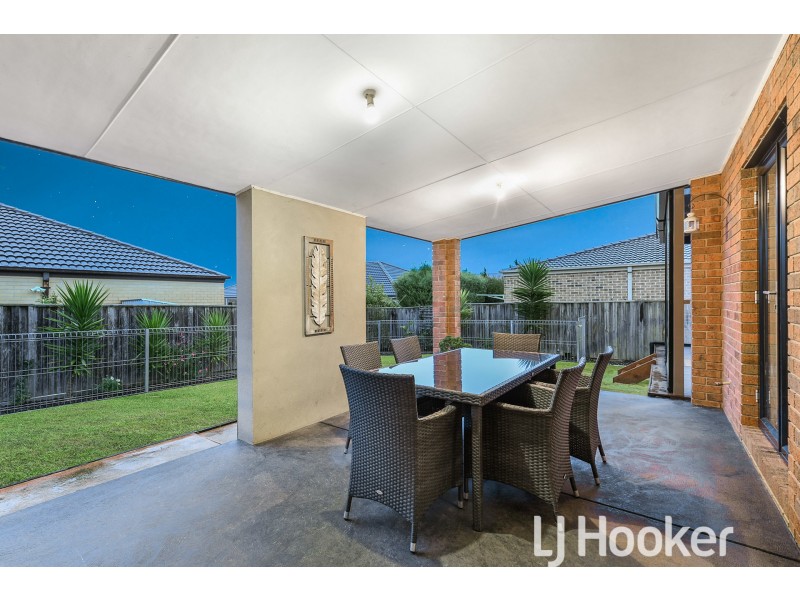 13 Alexia Drive, Berwick VIC 3806
