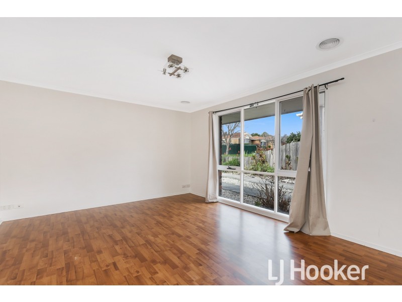 13 Emily Drive, Narre Warren VIC 3805