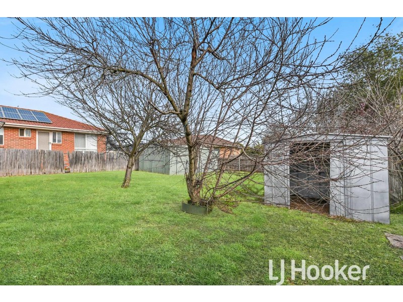 13 Emily Drive, Narre Warren VIC 3805