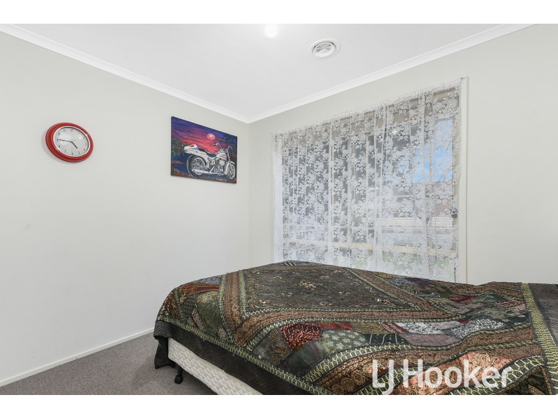 65 Kendall Drive, Narre Warren VIC 3805