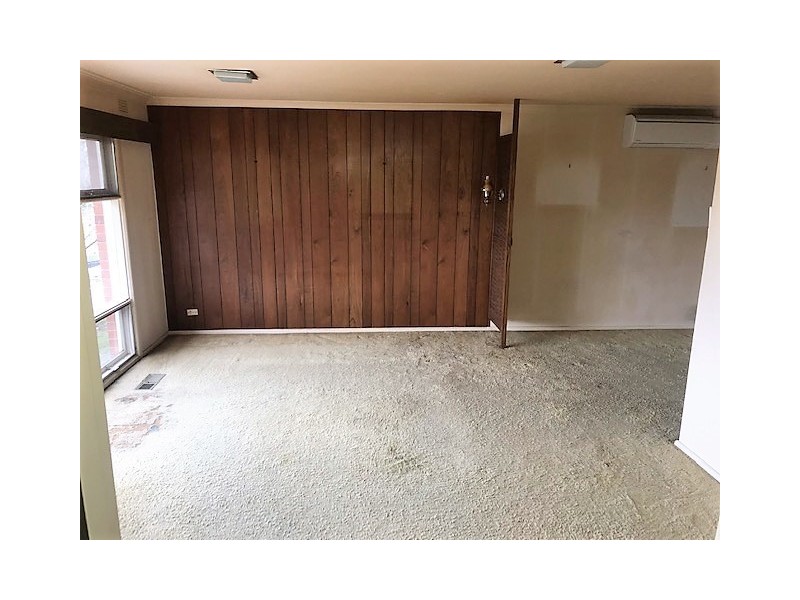 8 Anne Street, Berwick VIC 3806