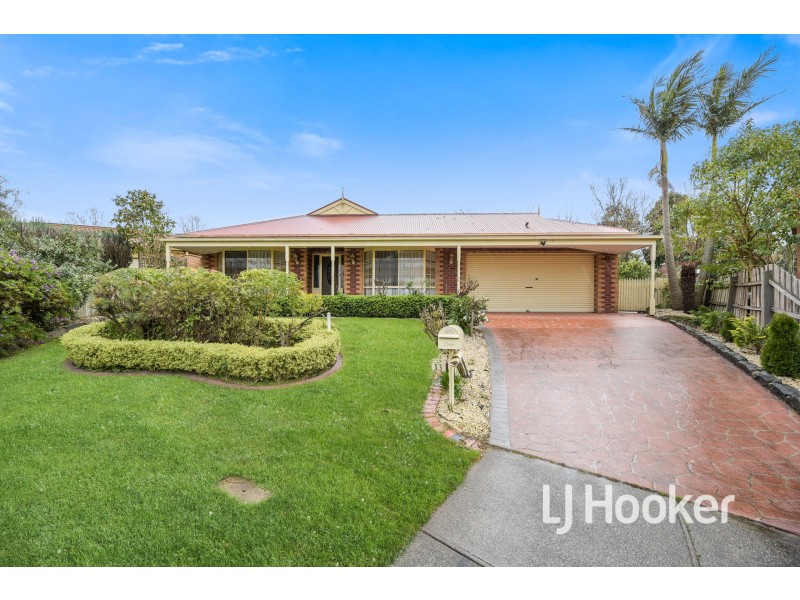 13 Dryden Court, Berwick VIC 3806