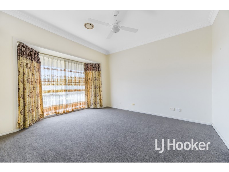 13 Dryden Court, Berwick VIC 3806