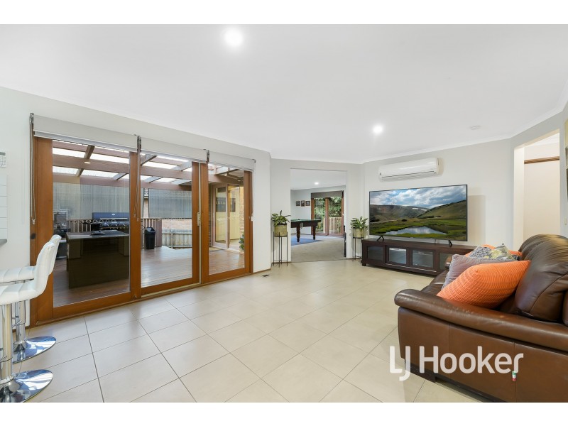 22 Balmain Drive, Berwick VIC 3806