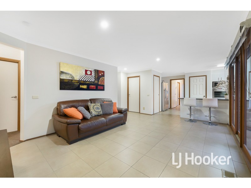 22 Balmain Drive, Berwick VIC 3806