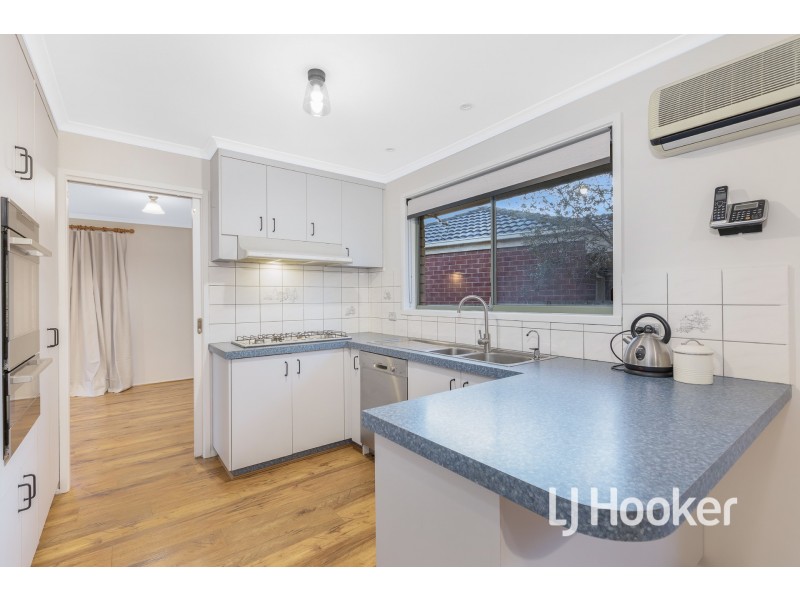 4 Kew Court, Narre Warren VIC 3805