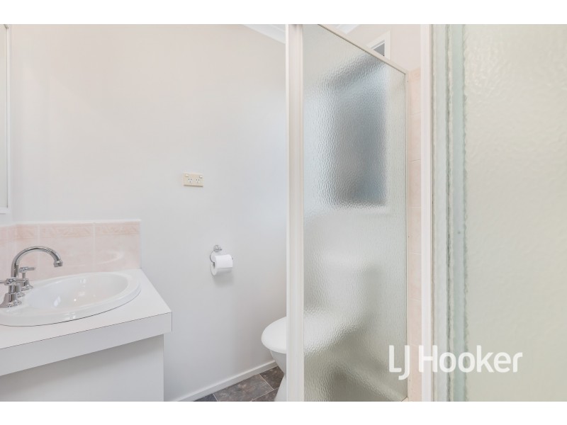 4 Kew Court, Narre Warren VIC 3805