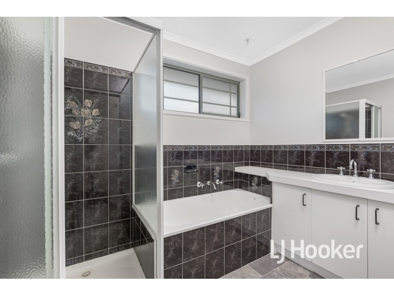 4 Kew Court, Narre Warren VIC 3805