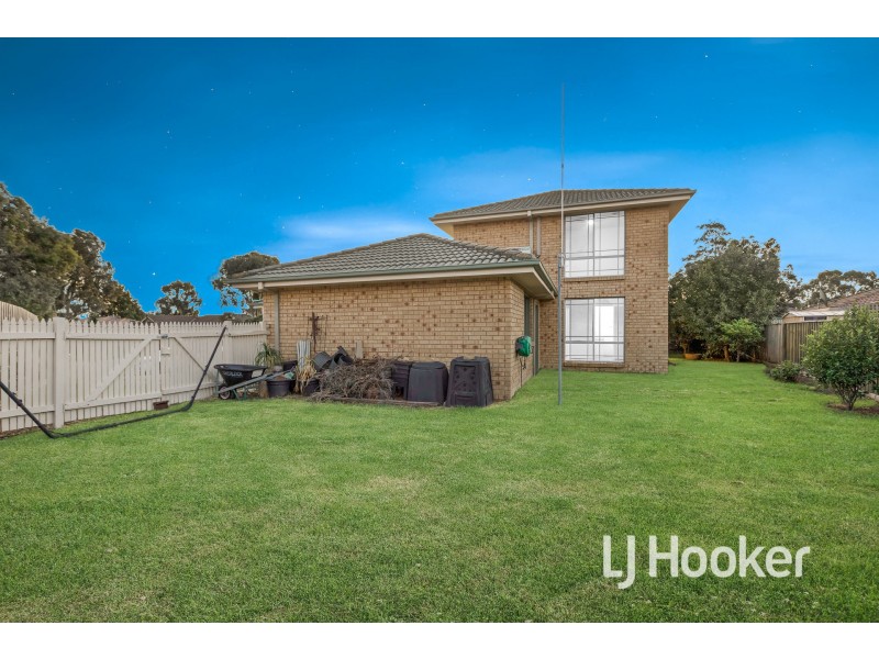 4 Kew Court, Narre Warren VIC 3805