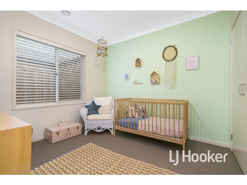 15 Pelham Street, Officer VIC 3809