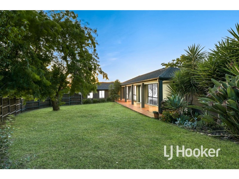 64 Balmain Drive, Berwick VIC 3806