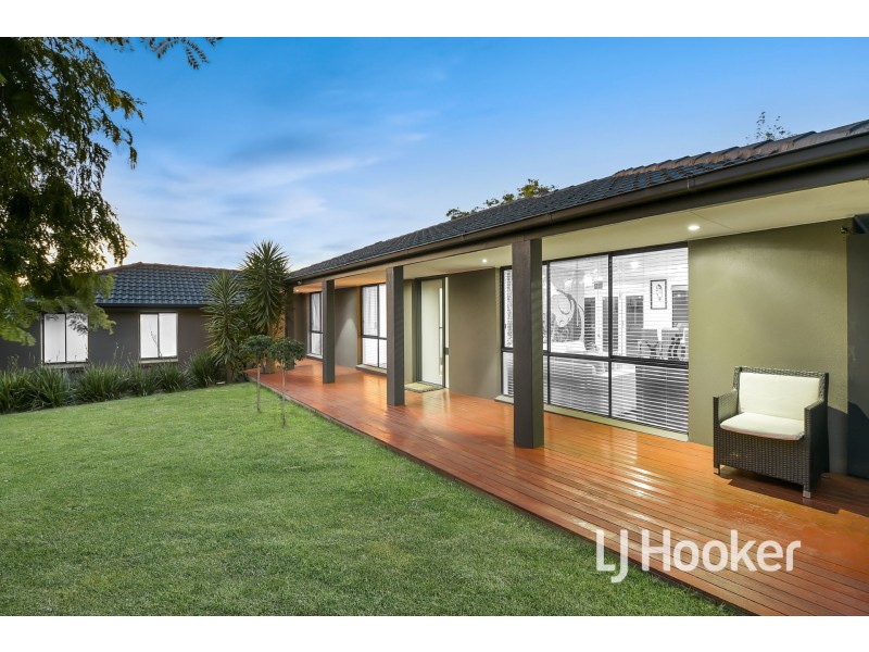 64 Balmain Drive, Berwick VIC 3806