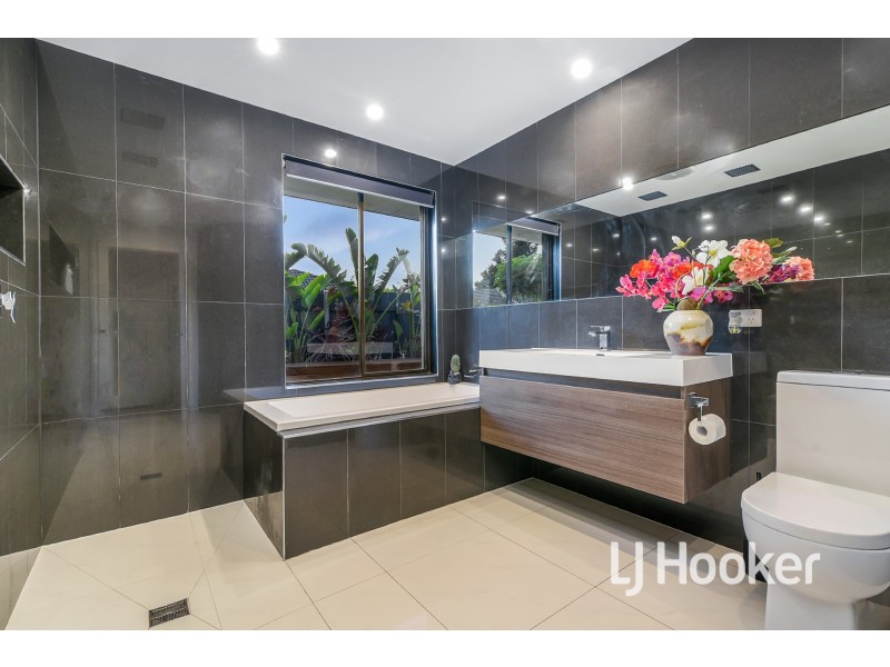 64 Balmain Drive, Berwick VIC 3806