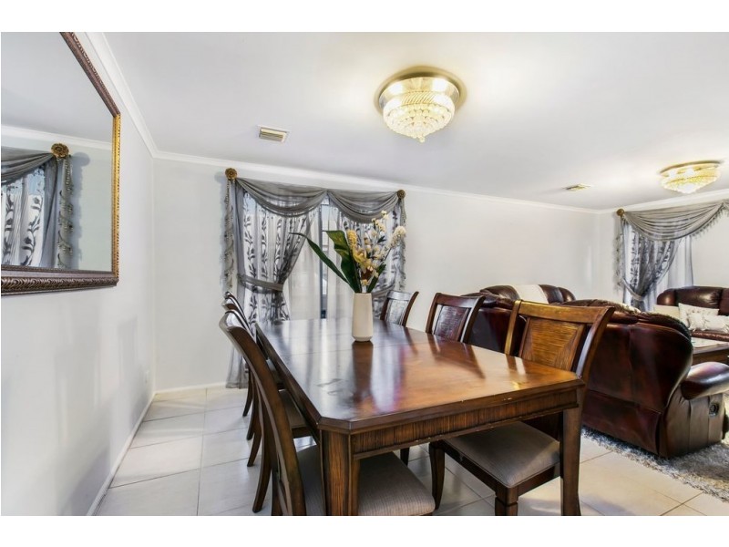10 Ardenne Court, Narre Warren South VIC 3805