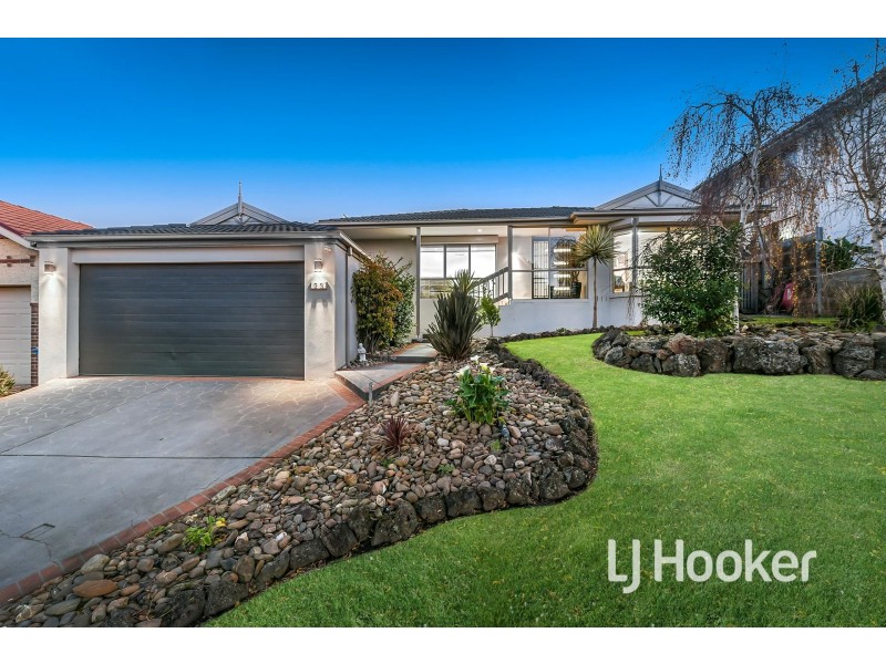 23 Frederick Rise, Narre Warren South VIC 3805