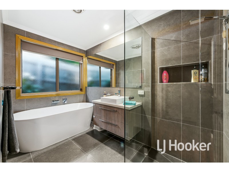 23 Frederick Rise, Narre Warren South VIC 3805