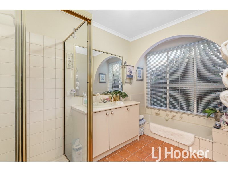 1 Mallee Court, Berwick VIC 3806