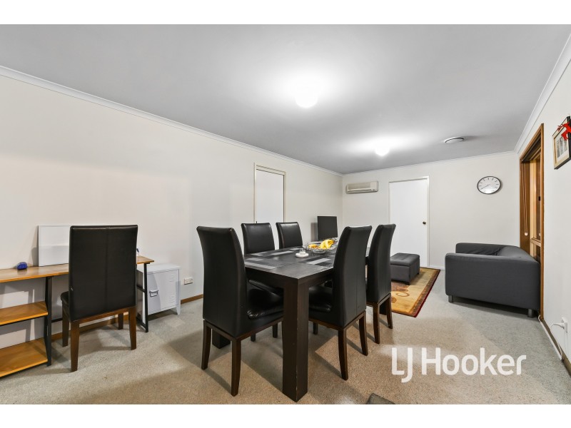 5 Lexcen Close, Berwick VIC 3806