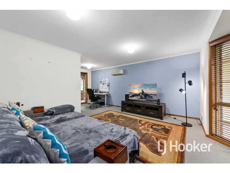 5 Lexcen Close, Berwick VIC 3806