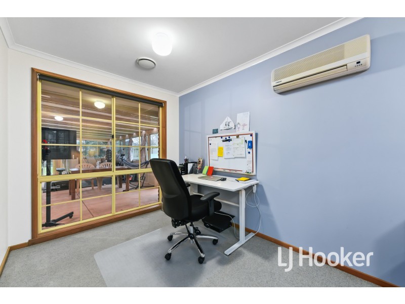 5 Lexcen Close, Berwick VIC 3806