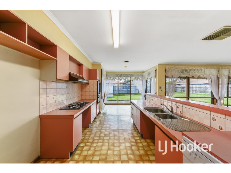 6 Lara Court, Hallam VIC 3803