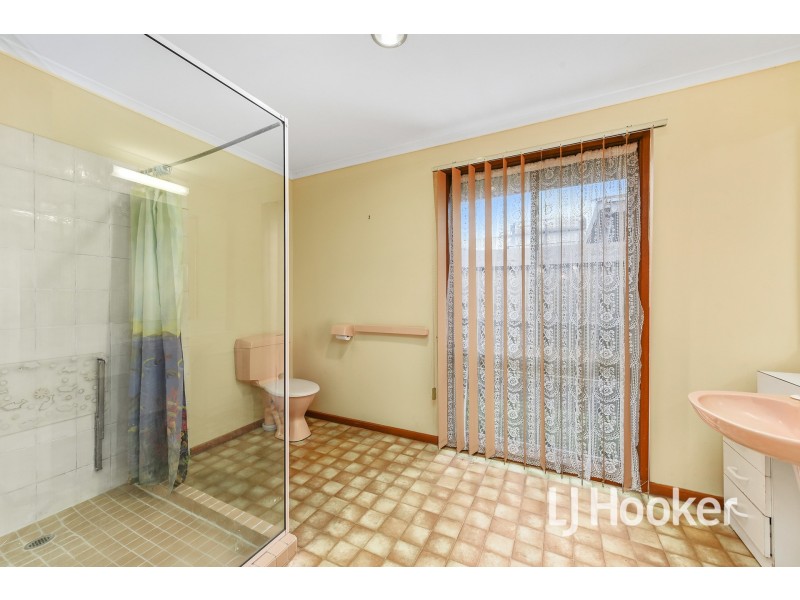 6 Lara Court, Hallam VIC 3803