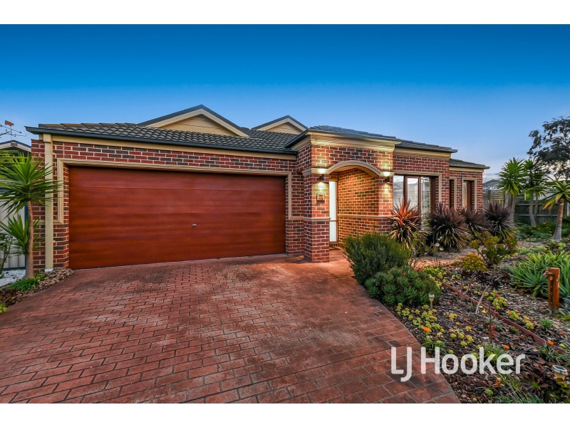 60 Hartsmere Drive, Berwick VIC 3806