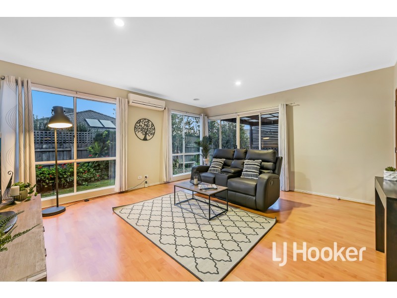 60 Hartsmere Drive, Berwick VIC 3806