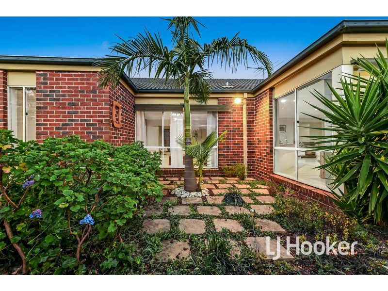 60 Hartsmere Drive, Berwick VIC 3806