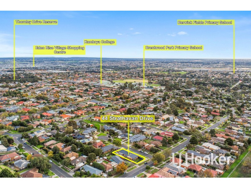 44 Strathavan Drive, Berwick VIC 3806