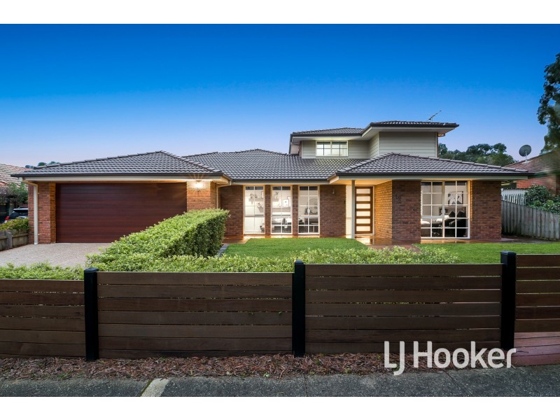 12 Coolong Avenue, Berwick VIC 3806