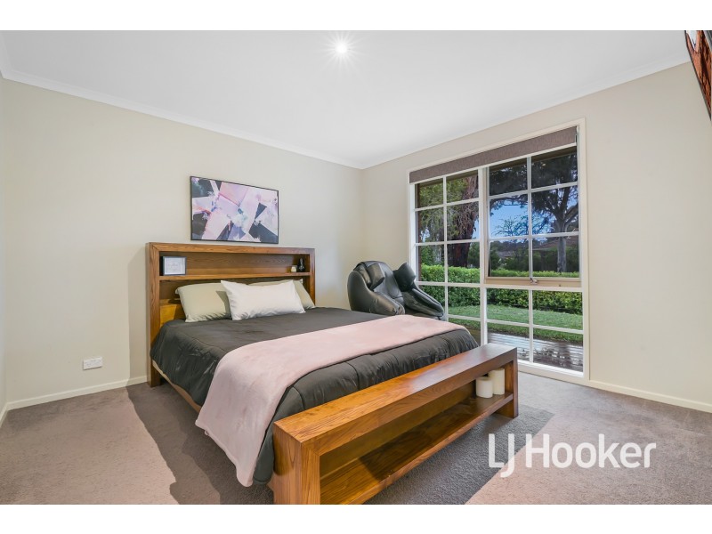 12 Coolong Avenue, Berwick VIC 3806