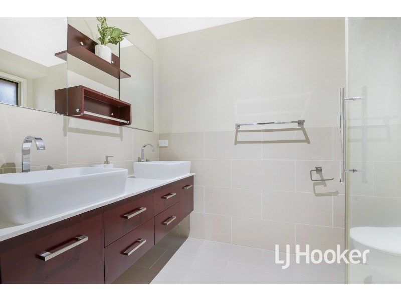 12 Coolong Avenue, Berwick VIC 3806