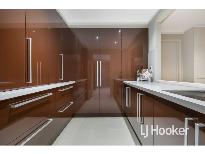 12 Coolong Avenue, Berwick VIC 3806