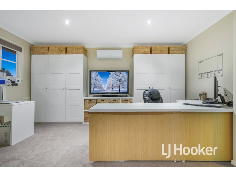 12 Coolong Avenue, Berwick VIC 3806
